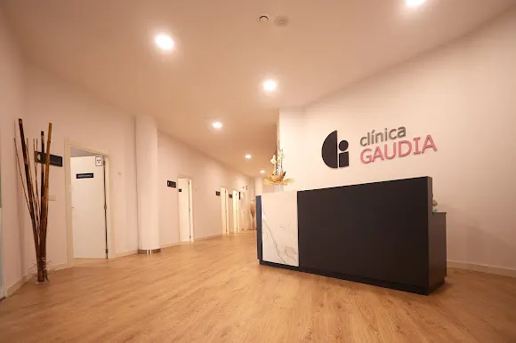 Clínica dental y bienestar integral en Baio/ Clínica Gaudia - Vimianzo
