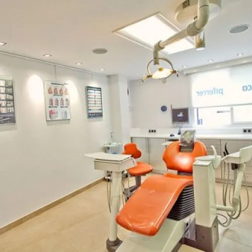 Clínica dental dr. Piferrer - A Coruña