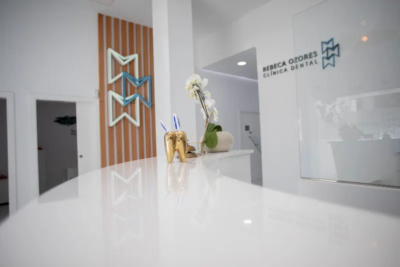 Clínica Dental Rebeca Ozores - Dentista en Boiro