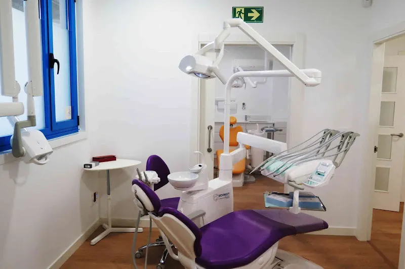 La Doctora Allegue y los Dentihéroes