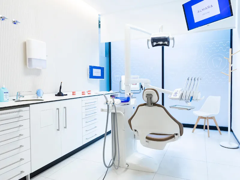 Clínica Dental Almara