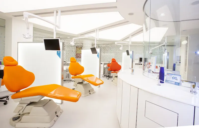 Vela Lasagabaster, Ortodoncia Invisible - Clínica dental en Vitoria-Gasteiz - foto 3