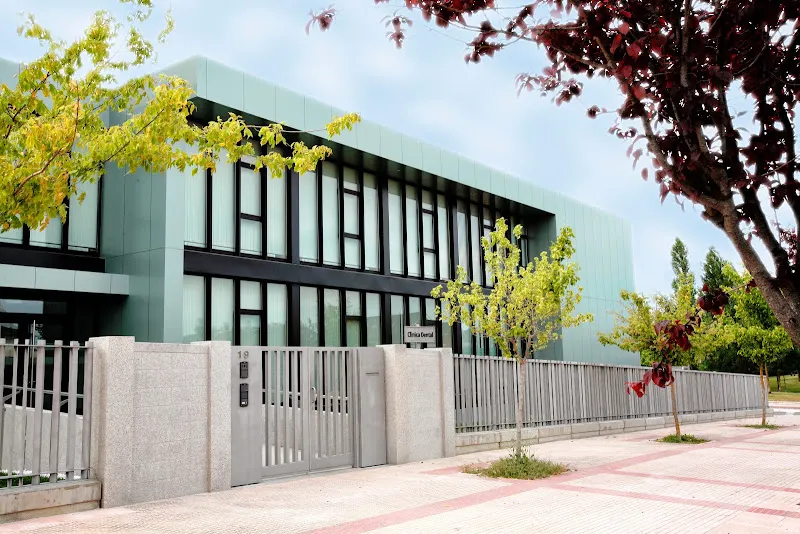 Clínica Dental Eduardo Anitua - Clínica dental en Vitoria-Gasteiz