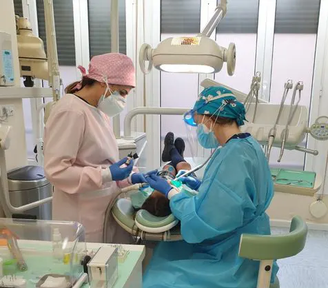 Clínica Dental Maria Luciañez - Alicante