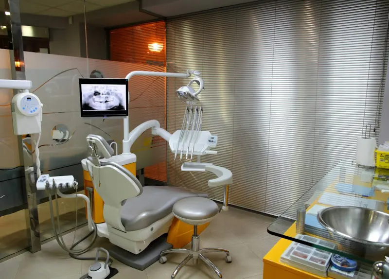 Clínica Dental Cardona
