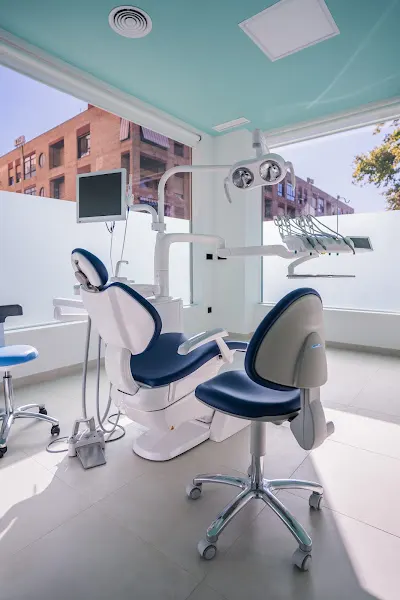 Clínica dental IOBI - Clínica dental en Villena
