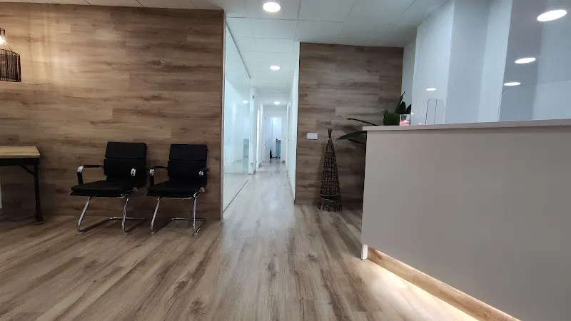 Clinica Dental Bulevar - Alicante