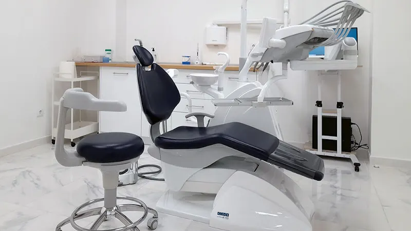 Clínica Dental Úbeda Rueda - Clínica dental en Almería