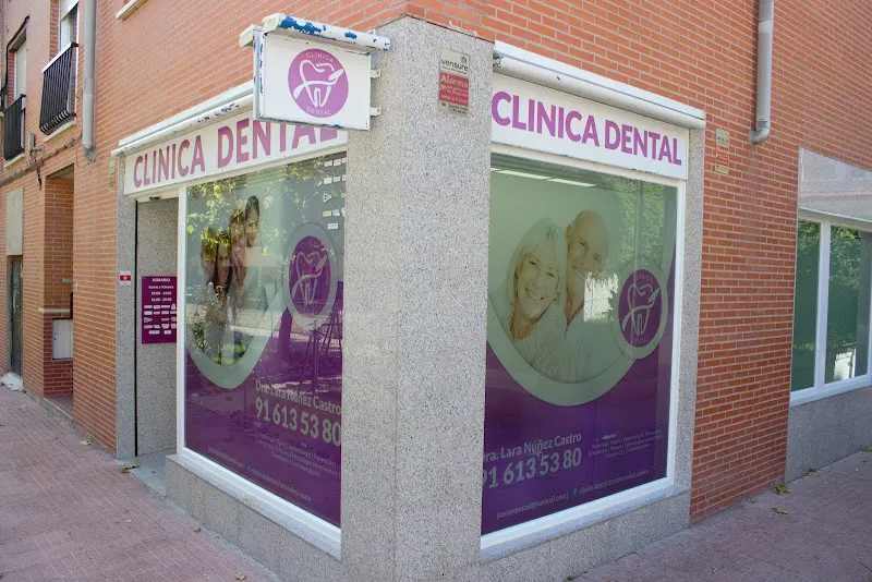 LaraDental