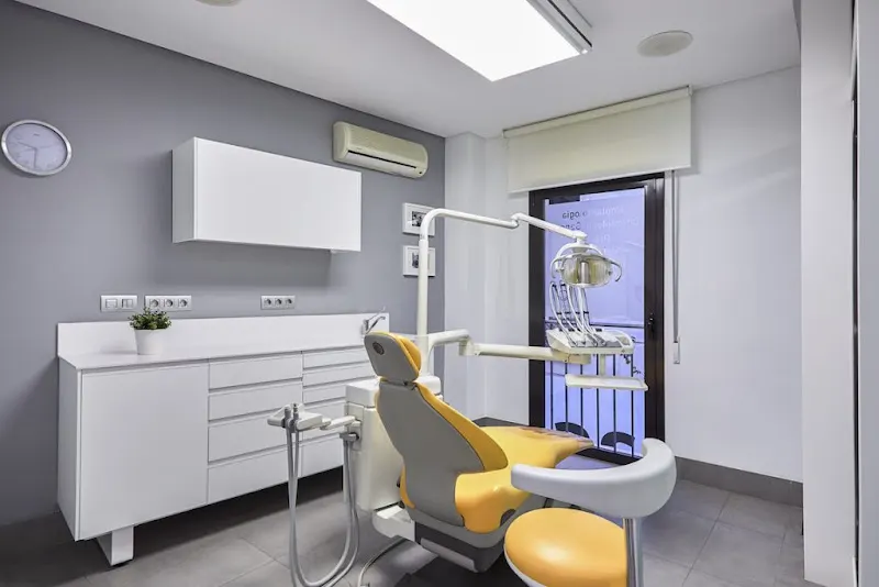 Clínica Dental Campoy - Almería - Almería
