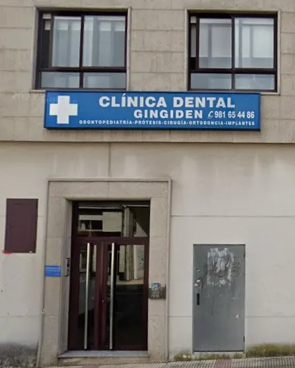 Clínica Dental Gingiden - Dentista en Culleredo - foto 2