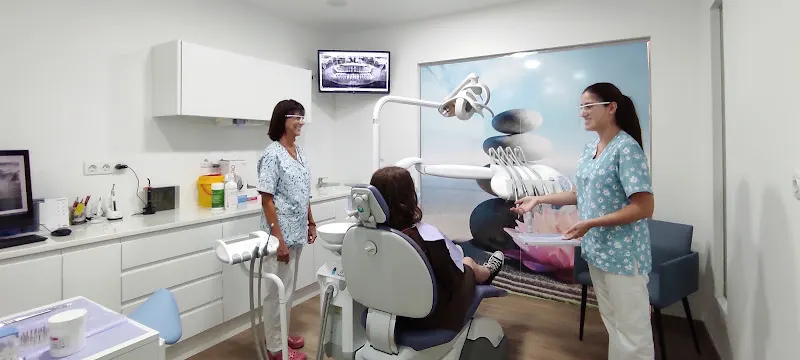 Clinica Dental Noveldent - Dentista en Novelda - foto 3