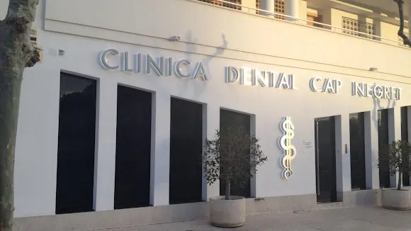 Clínica Dental Cap Negret S.L. - Altea