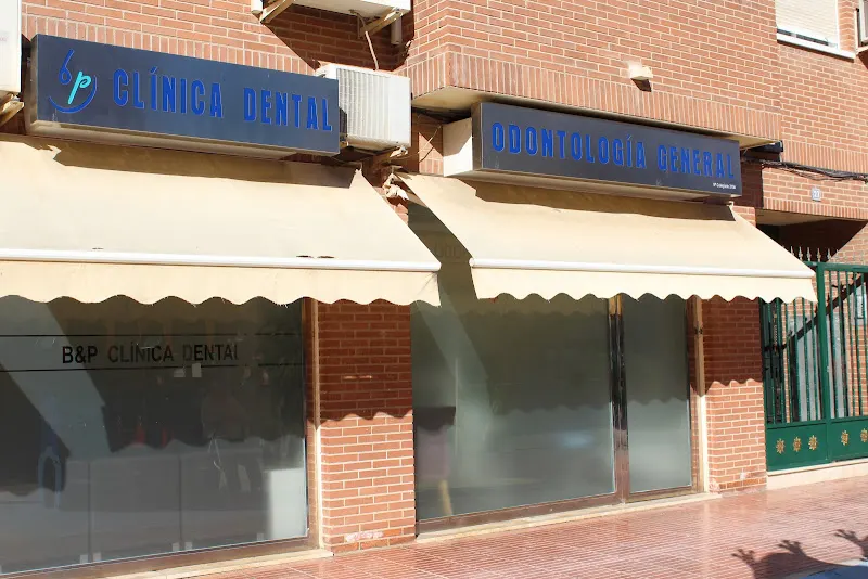 B&P dental - Dentista en Alicante - foto 3