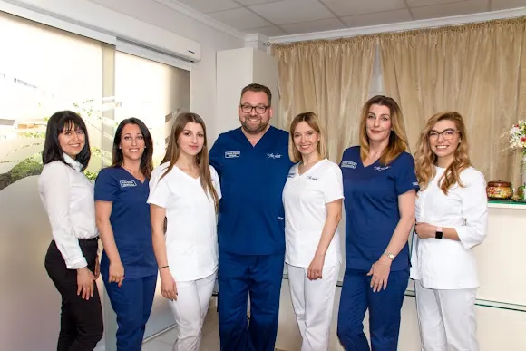 Clinica Dental - AP-DENTA - Torrevieja