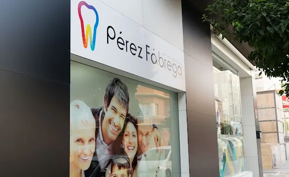 Pérez Fábrega Centros Dentales - Almería