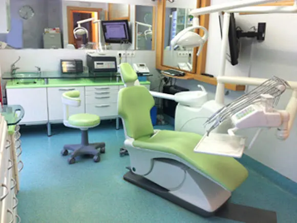 Clinica Dental Ruisanchez - Llanes