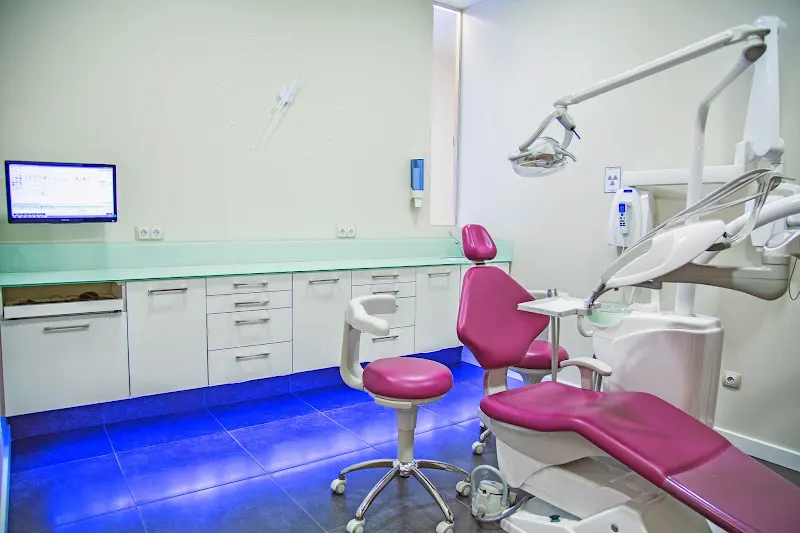 Clínica Dental Suárez Rivaya