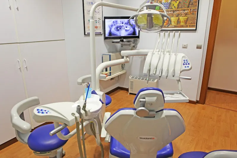 CLÍNICA DENTAL BEJERANO - Gijón