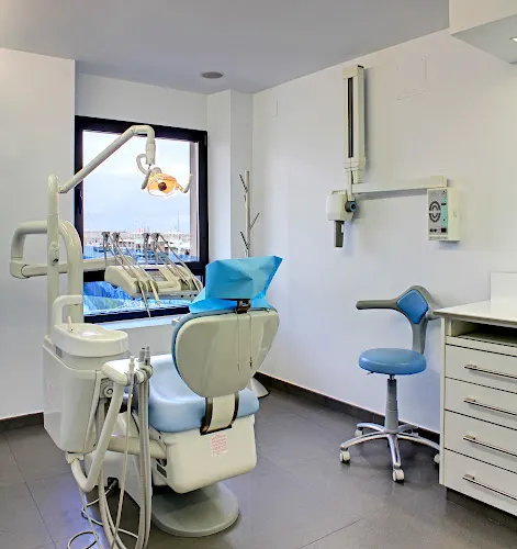 Clínica Dental Toni Collar - Gijón