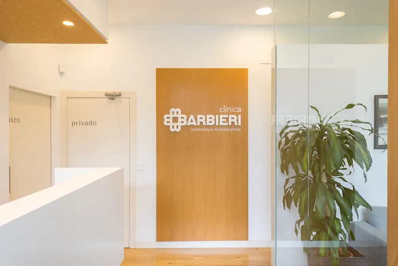 Clínica dental Barbieri Gijón - Gijón