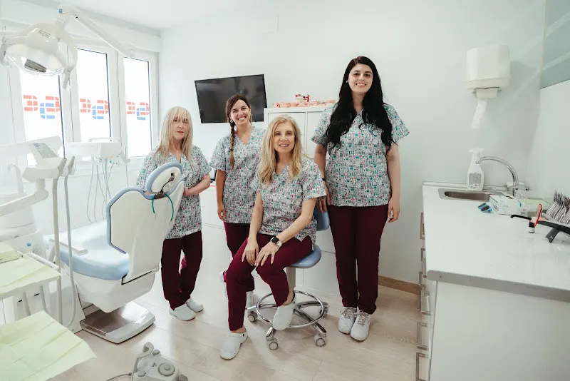Clínica Dental Escobedo