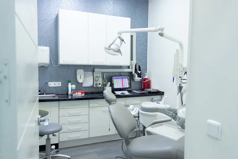 Clínica Dental Latorre