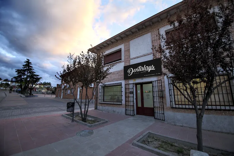 Dentalays - Clínica Dental Aldea del Fresno - Navalcarnero