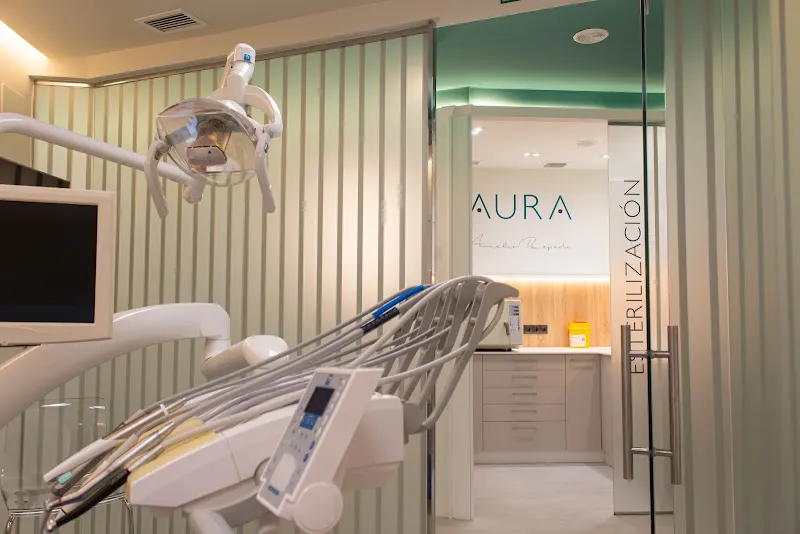 CLINICA DENTAL AURA