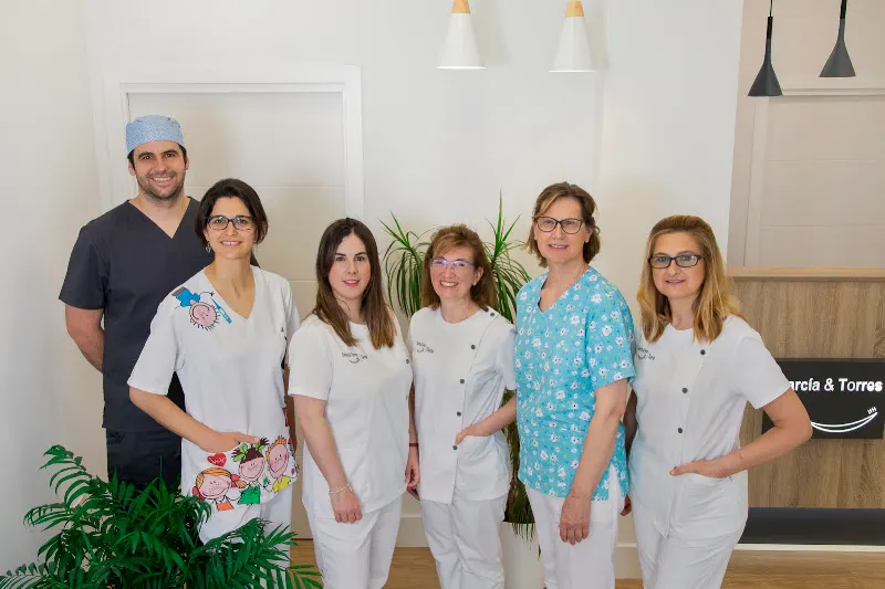 García Torres Centro Odontológico/ María del Carmen Torres Lagar - Dentista en Almendralejo