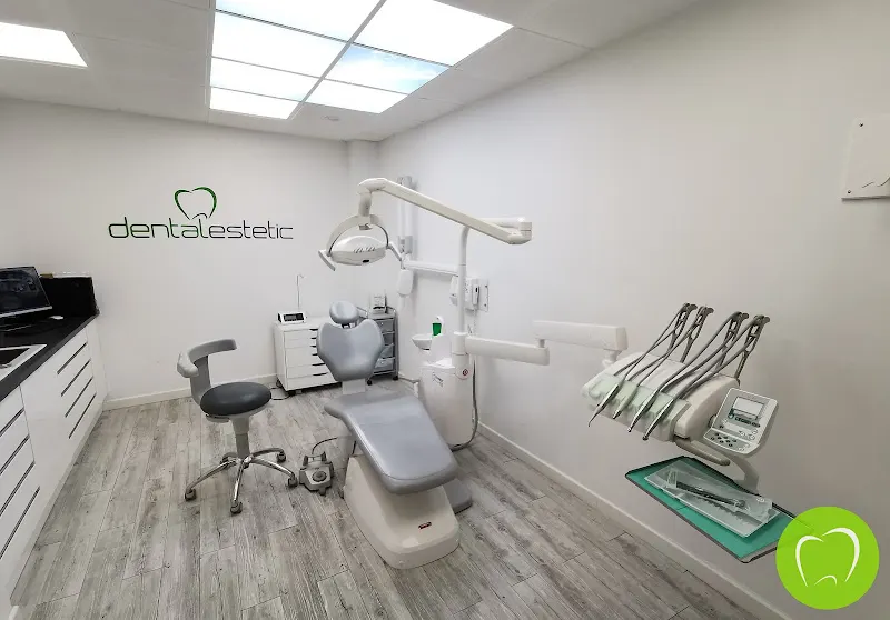Clínica Dental Dental Estetic - Mérida