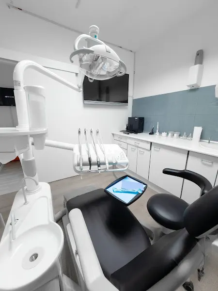 Clínica Dental Higueras
