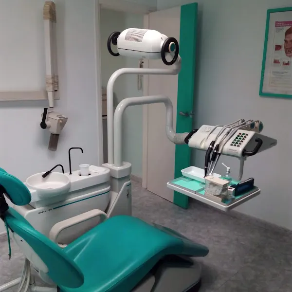 Clínica Dental Dr T.Cano [La Roca] - Granollers