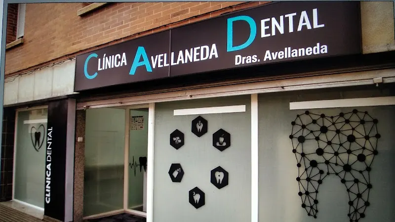 CLINICA DENTAL AVELLANEDA CALDES