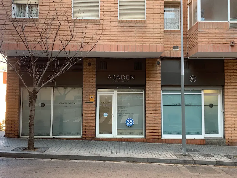 Abaden Dentistas | Clínica Dental Barcelona - Vall d'Hebron - Dentista en Barcelona - foto 2