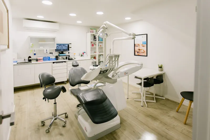 Institut Odontòlogic Ronçana - Clinica Dental