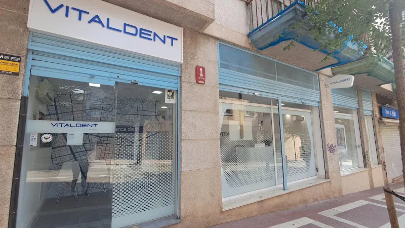 Clínica Dental Dr. A. Hernández - Clínica dental en Olesa de Montserrat - foto 2