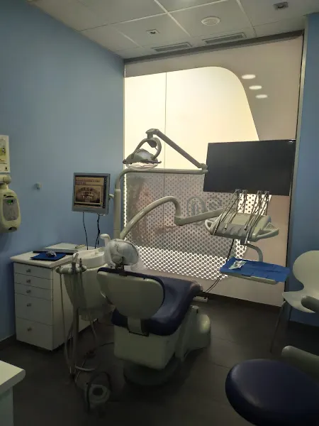 Clínica Dental Vitaldent - Cornellà de Llobregat