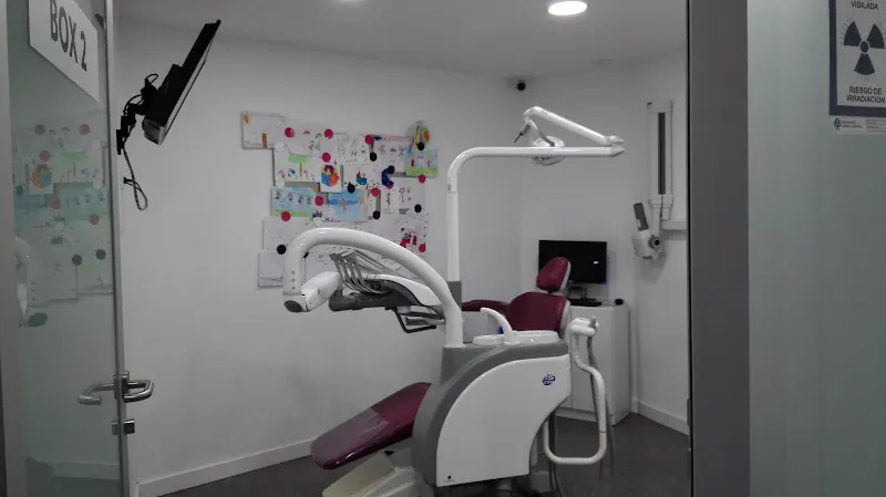 Clínica Dental Luna - Granada