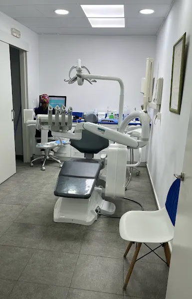 AB Santa Coloma Clinica Dental (ABSC) - Santa Coloma de Gramenet