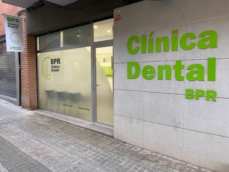 CLÍNICA DENTAL BPR - Dentista en Igualada - foto 2