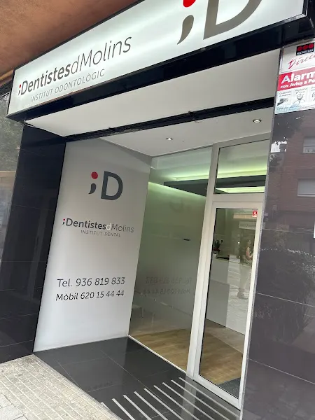 DentistesdMolins - Clínica dental en Molins de Rei - foto 2