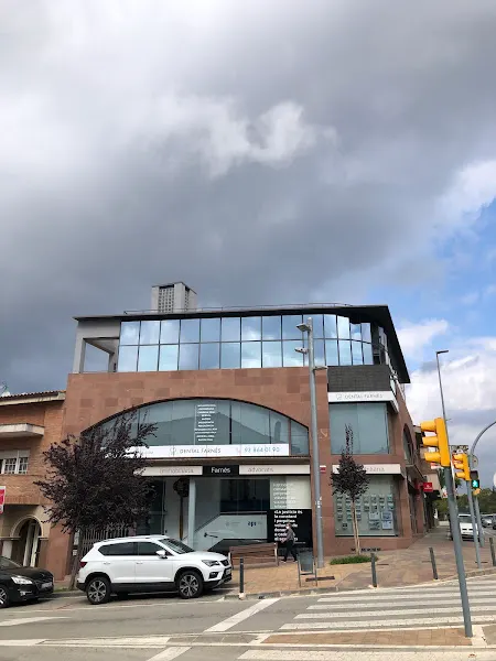 Dental Farnés