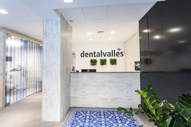 Dental Vallès Sant Cugat - Clínica dental en Sant Cugat del Vallès - foto 2