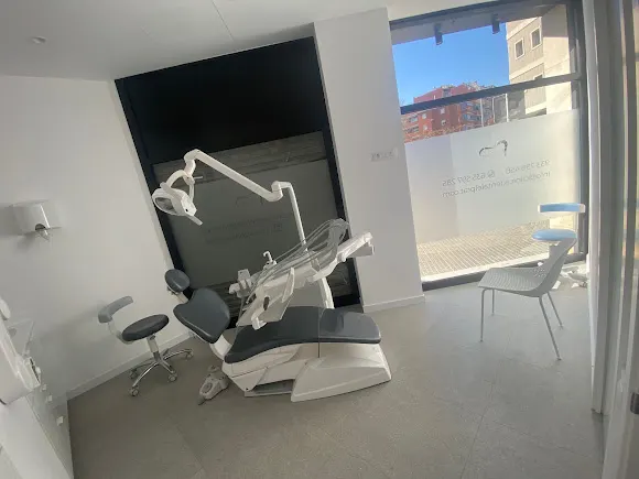 Clínica Dental El Prat SL