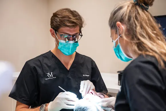 RM Odontología - Dentista en Castelldefels
