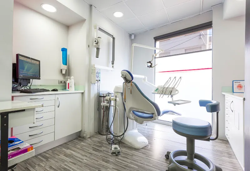 Clínica Dental Familiar Masnou Dr. Cortés i Dra.Nogueras
