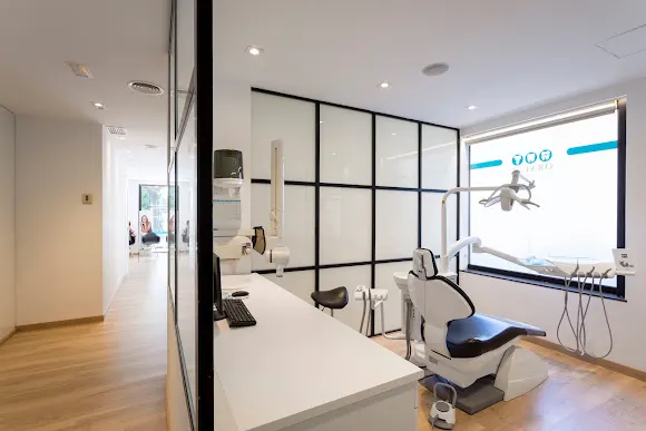 Clinica dental ORALVIC - Tu Dentista en Vic