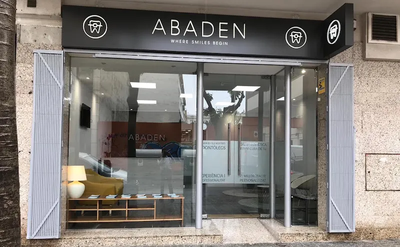 Abaden Dentistas | Clínica Dental Vilanova y la Geltrú - Centro médico en Vilanova i la Geltrú - foto 2