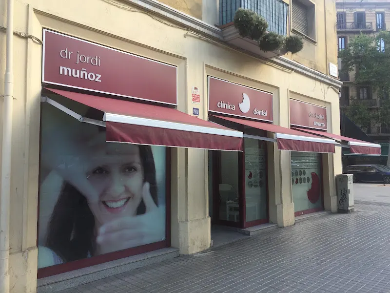 Clínica Dental Dra. Elisabet Navarro i Dr. Jordi Muñoz